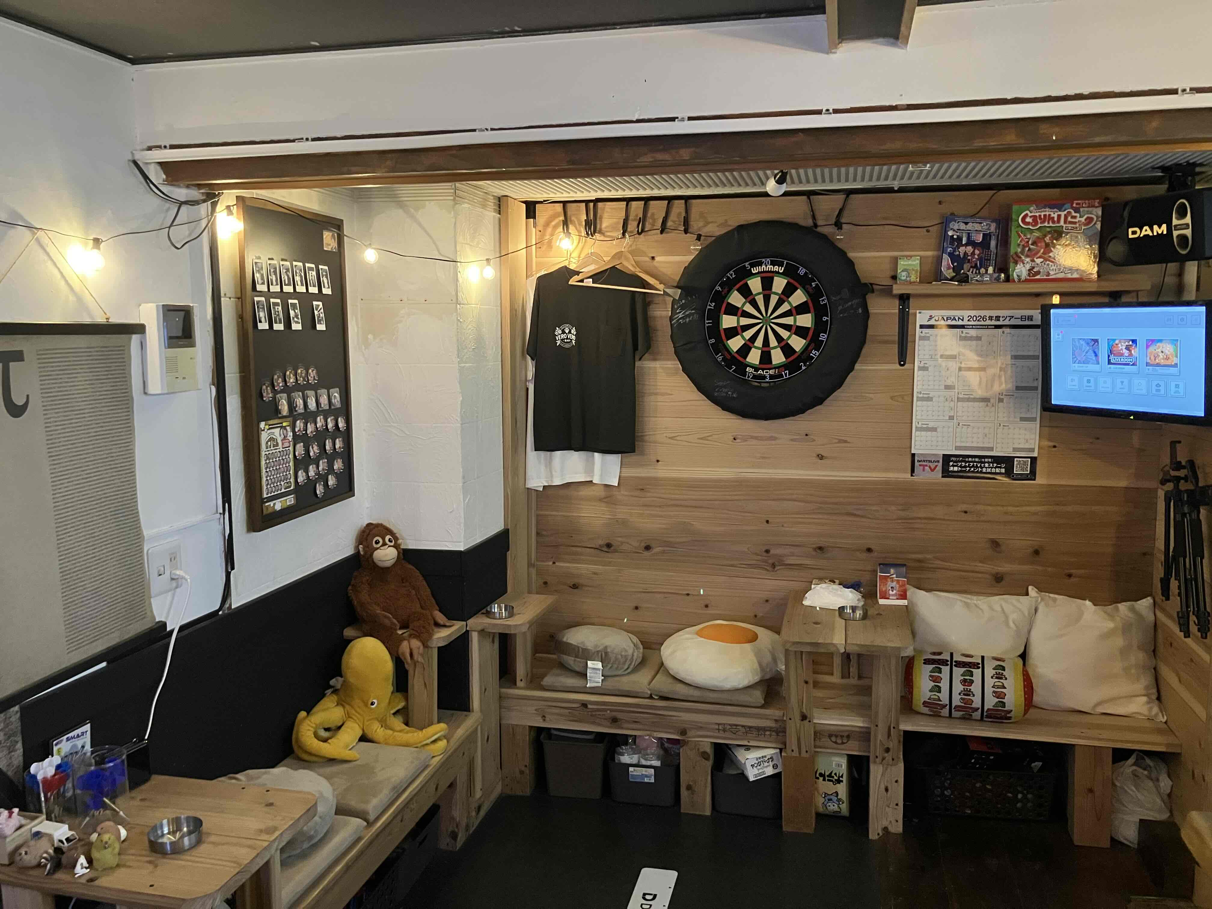 VERO VERO BARの店内
